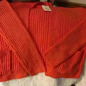 Ladies no button cardigan Sincerely Jules sizeS( 4-6) bright orange color